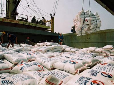 Xuất khẩu gạo tháng 10 tăng cao kỷ lục, dự kiến cả năm sẽ đạt 7,2 triệu tấn 