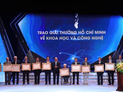 Cần ưu tiên, tăng chi cho khoa học công nghệ một cách tương xứng và hiệu quả hơn