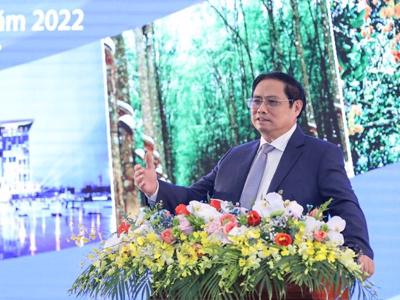 Thủ tướng: Phát triển bền vững vùng Đông Nam Bộ cần "công sức, trí tuệ, bản lĩnh và cả tính nghệ thuật"