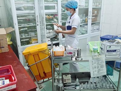 Quảng Ninh kiến nghị tháo gỡ khó khăn về mua sắm vật tư, thuốc, sinh phẩm y tế