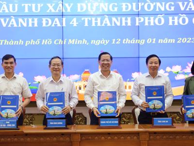 TP.HCM cùng 4 địa phương bàn kế hoạch thực hiện dự án Vành đai 3, Vành đai 4