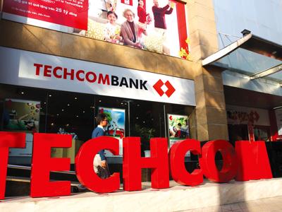 Năm 2022: Techcombank giữ vững CAR ở mức cao 15,2%, thu hút thêm 1,2 triệu khách hàng mới