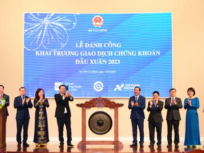 Sẵn sàng vận hành hệ thống KRX, sớm nâng hạng thị trường chứng khoán Việt Nam