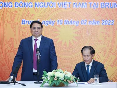 Thủ tướng đề nghị cộng đồng người Việt tại Brunei tích cực hiến kế xây dựng đất nước