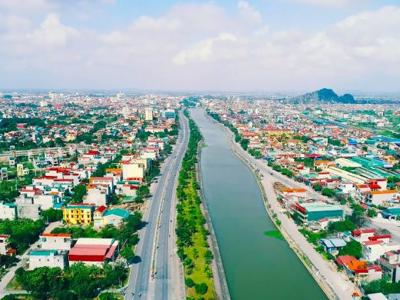 Phát triển đô thị Ninh Bình thành trung tâm du lịch sinh thái văn hóa vùng đồng bằng sông Hồng