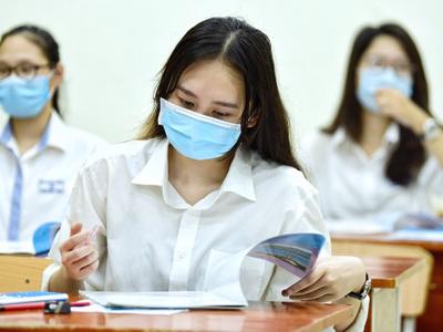 Vì sao nhiều ngành học ngày càng bị “ghẻ lạnh”?