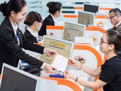 Chỉ 1/3 vị trí quản lý cấp cao tại các ngân hàng cho nữ giới đảm nhiệm
