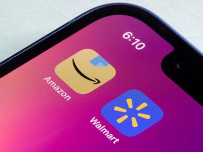 Walmart và Amazon: Từ tranh giành thị trường thương mại điện tử đến cạnh tranh không gian quảng cáo 