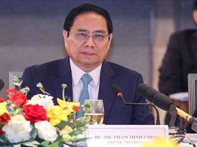 Thủ tướng: “Chính phủ Việt Nam cam kết tạo mọi điều kiện để doanh nghiệp phát triển”