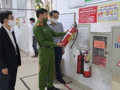 “Dòng chảy” pháp luật kinh doanh vẫn còn những điểm nghẽn cần được khơi thông