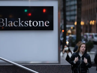 “Vạ lây” vì SVB, quỹ đầu tư bất động sản của Blackstone bị rút 4,5 tỷ USD trong một tháng