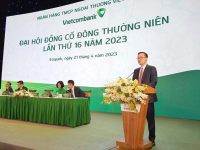 Hai cổ đông lớn được gì ở Vietcombank?