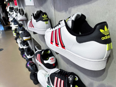 Adidas ghi nhận doanh số quý 1 tốt hơn dự kiến