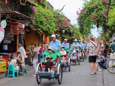 Hội An sẽ kiểm soát vé đối với du khách đi theo tour, theo đoàn 