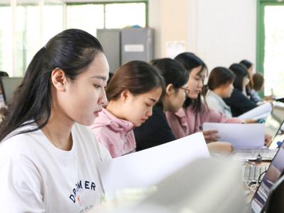 Vì sao lại kiến nghị trường đại học đào tạo trình độ cao đẳng?