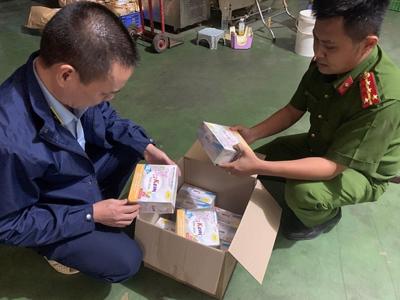 Hà Nội xử lý hơn 2.000 vụ buôn lậu, gian lận thương mại, hàng giả 