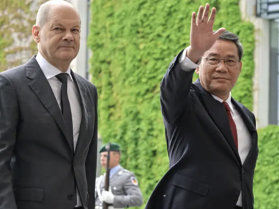 CNBC: “Châu Âu muốn điều chỉnh quan hệ với Trung Quốc nhưng lo bị trả đũa”