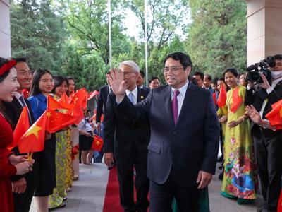 Thủ tướng mong cộng đồng người Việt tại Trung Quốc ngày càng phát huy vai trò cầu nối quan hệ hai nước