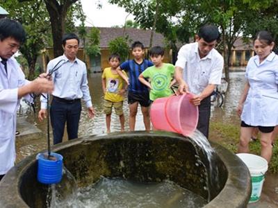 Lên phương án đảm bảo nước sạch, vệ sinh môi trường trong mùa mưa lũ 2023 