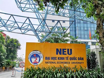 Đại học Kinh tế Quốc dân công bố điểm chuẩn xét tuyển kết hợp