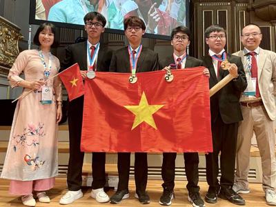 Học sinh Việt Nam đạt 3 Huy chương vàng và 1 Huy chương Bạc  Olympic Hóa học Quốc tế 2023