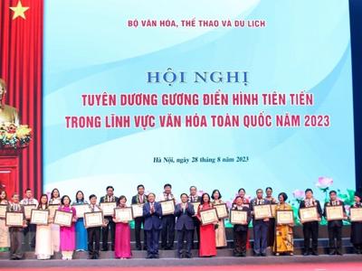 Tiếp tục đổi mới tư duy quản lý từ “làm văn hóa” sang “quản lý nhà nước về văn hóa”