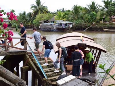 Những tín hiệu vui từ ngành du lịch các địa phương sau 8 tháng đầu năm