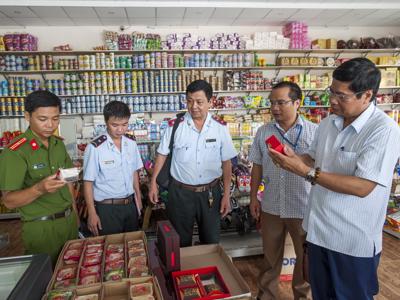 Rà soát toàn bộ hệ thống quản lý an toàn thực phẩm từ khâu sản xuất đến tiêu dùng