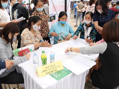 Hà Nội: Lao động hưởng bảo hiểm thất nghiệp giảm dần 