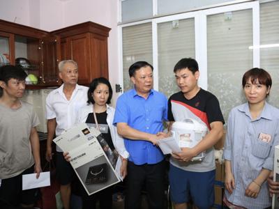 Vụ cháy chung cư mini tại Khương Hạ, Hà Nội: Bí thư Thành ủy thăm, động viên các nạn nhân