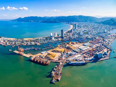 Thu ngân sách giảm quá sâu khiến lãnh đạo tỉnh Bình Định lo lắng