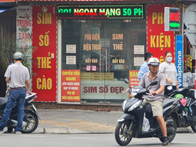 Yêu cầu các nhà mạng thực hiện nghiêm cam kết ngừng bán SIM qua đại lý