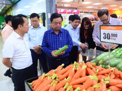 Bảo đảm nguồn cung, bình ổn giá thị trường phục vụ dịp cuối năm và Tết Nguyên đán 2024