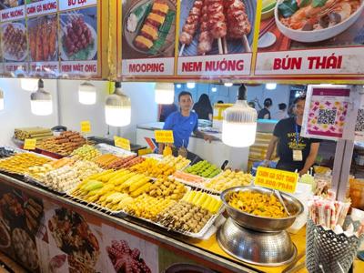 “Rạng danh văn hóa ẩm thực Việt" bán cá viên chiên: Ban tổ chức nói gì?