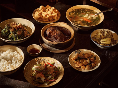 Mang ẩm thực Việt ra thế giới ngay tại "sân nhà"