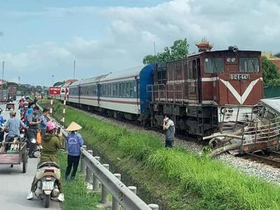 Hải Phòng lắp đặt 8 cần chắn tự động tại lối đi tự mở qua đường sắt