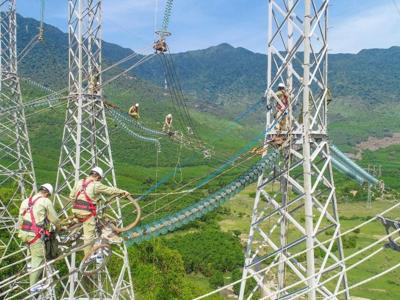 Bộ trưởng Nguyễn Hồng Diên: Tập trung cao nhất để hoàn thành các dự án đường dây 500kV mạch 3