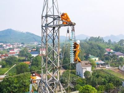 Đảm bảo cung ứng điện trong các tháng cao điểm mùa khô