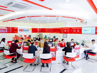 HDBank chia cổ tức 25% bằng tiền mặt và cổ phiếu, tiên phong triển khai chiến lược phát triển bền vững 