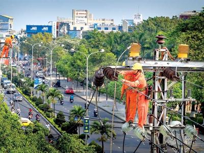 Trình Chính phủ Dự thảo Nghị định về cơ chế mua bán điện trực tiếp trước ngày 30/4/2024