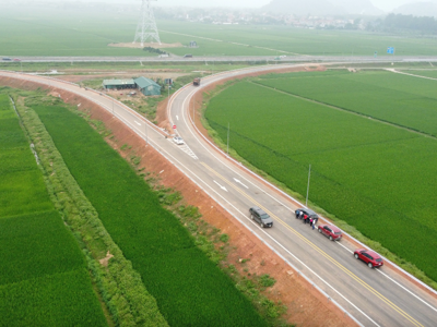 Thông xe tại 2 nút giao trên cao tốc Mai Sơn - Quốc lộ 45