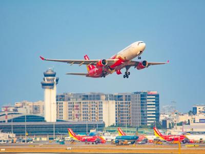 Vietjet chia cổ tức 25% bằng tiền và cổ phiếu