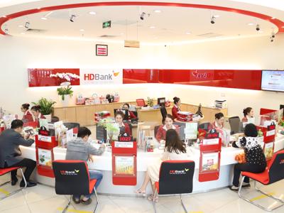 HDBank đạt 4.028 tỷ lợi nhuận quý 1, tăng 46.8%, chia cổ tức 2023 tỷ lệ 30% gồm tiền và cổ phiếu