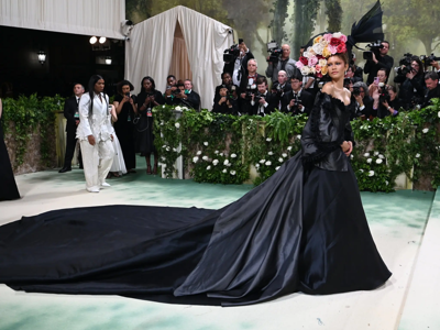 Met Gala: Sự kiện thời trang hay cỗ máy kiếm tiền?