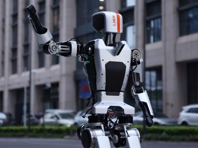 Nhiều công ty AI bứt tốc trong cuộc đua robot hình người, thị trường lao động tiếp tục biến động