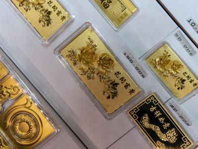 Giá vàng lao dốc 3,5% xuống đáy 1 tháng sau “cú đấm kép” tin tức từ Mỹ và Trung Quốc