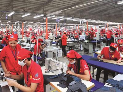 UOB keeps forecasting Vietnam’s GDP growth at 6% this year