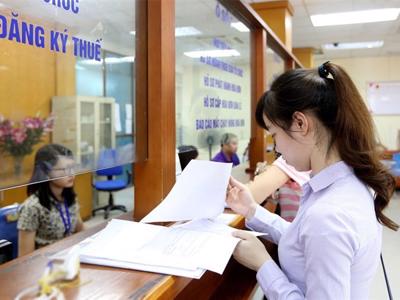 Thu hồi hơn 900 tỷ đồng nhờ tạm hoãn xuất cảnh, nhiều cá nhân ra sân bay mới vỡ lẽ vì nợ thuế