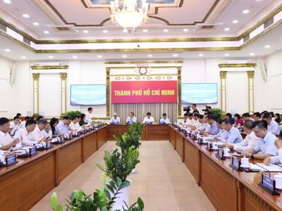 Kinh tế TP.HCM 8 tháng năm 2024: Tiếp tục đà phục hồi, song giải ngân đầu tư công còn thấp