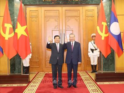 Tiếp tục đưa quan hệ chính trị Việt Nam-Lào đi vào chiều sâu